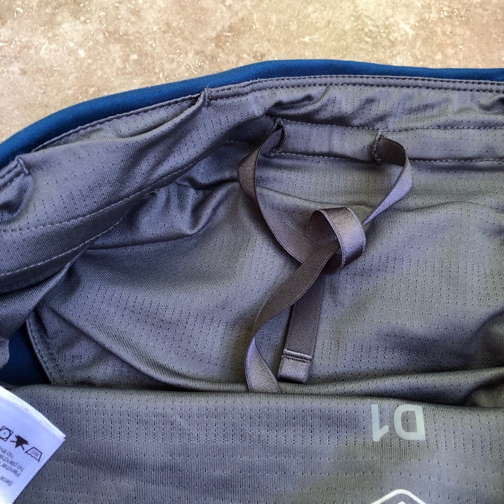 ASICS athletic shorts - Picture 6 of 7